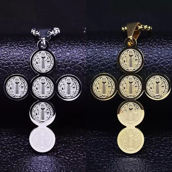 Christian Cross Pendant Chain Necklace - Picture 12 of 12